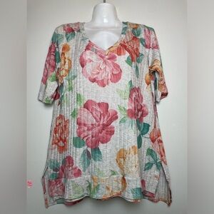 Soft Surroundings Top Ribbed V-neck Gray Floral Print Knit Short Sleeve Stretch